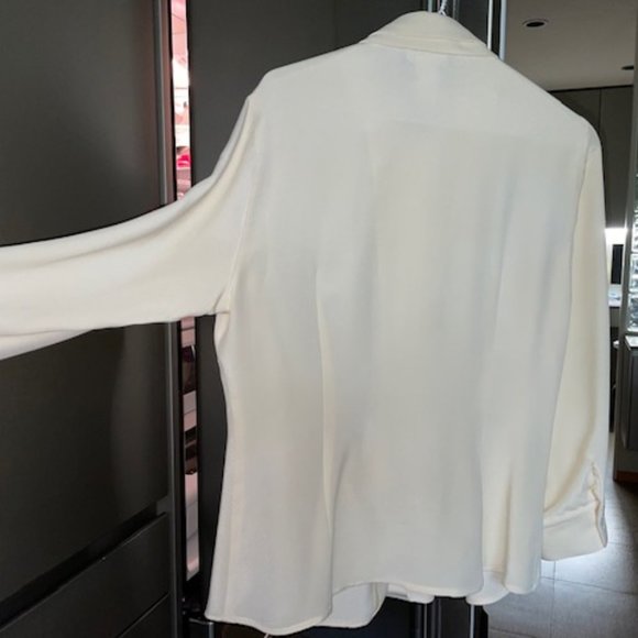 Jones New York Silk Blouse - Picture 8 of 10